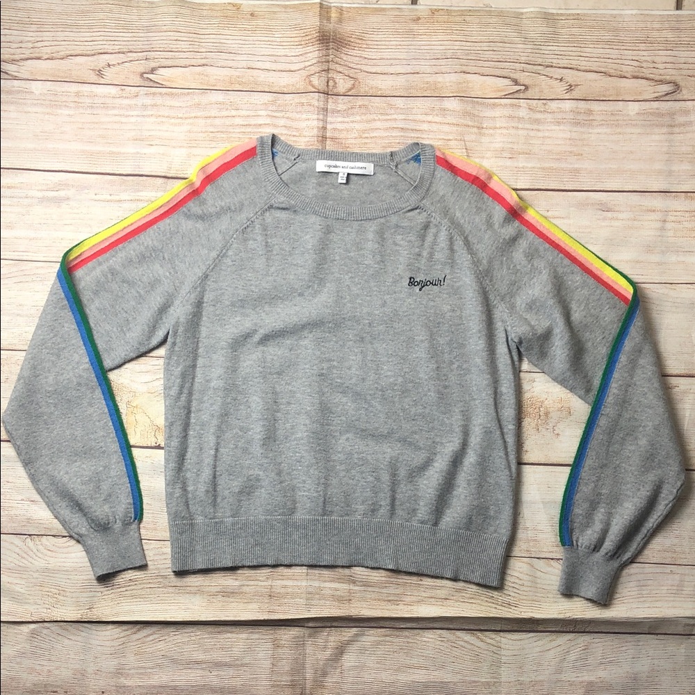 cupcakes & cashmere Gray Sweater‎ with Colorful Stripes 💚